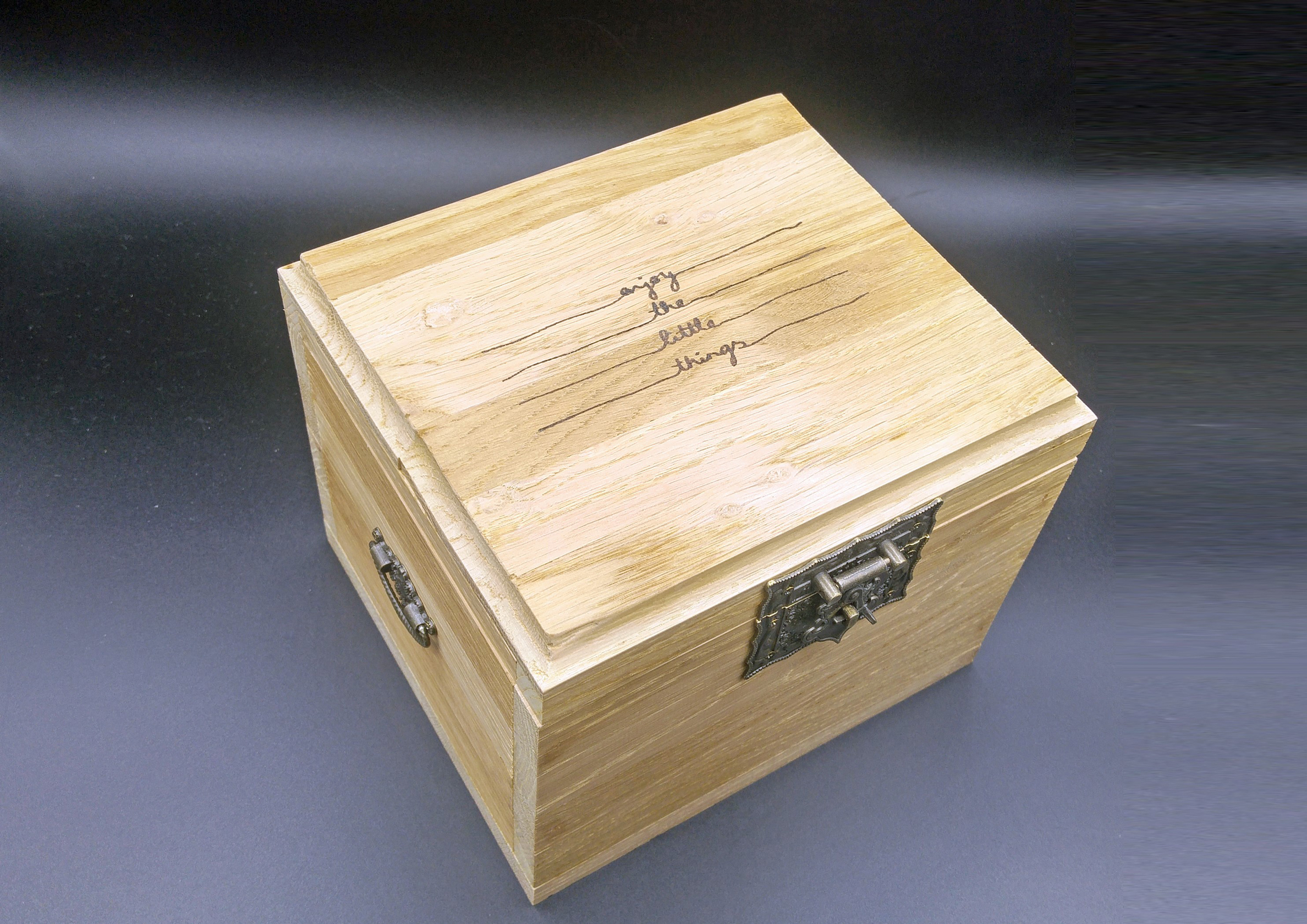 Coffret gravé "Noble Cube" – Image 2