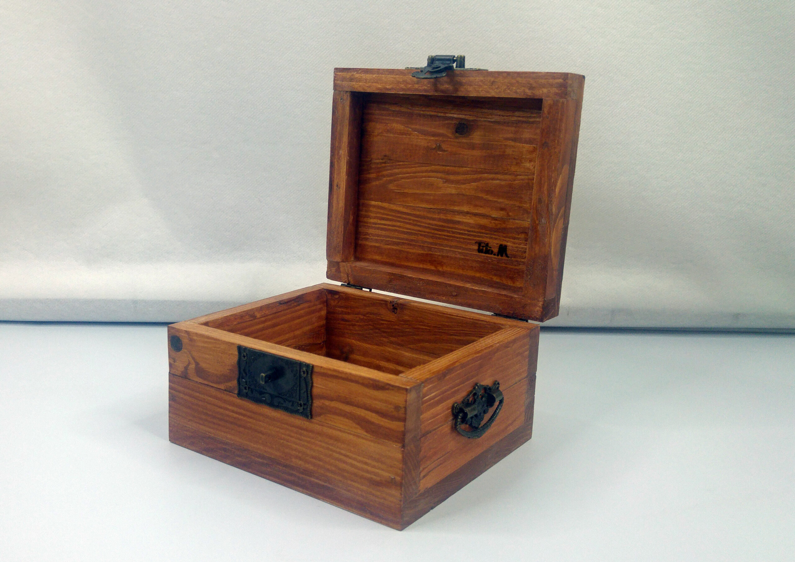 Petit coffret gravé – « BabyBox » – Image 12
