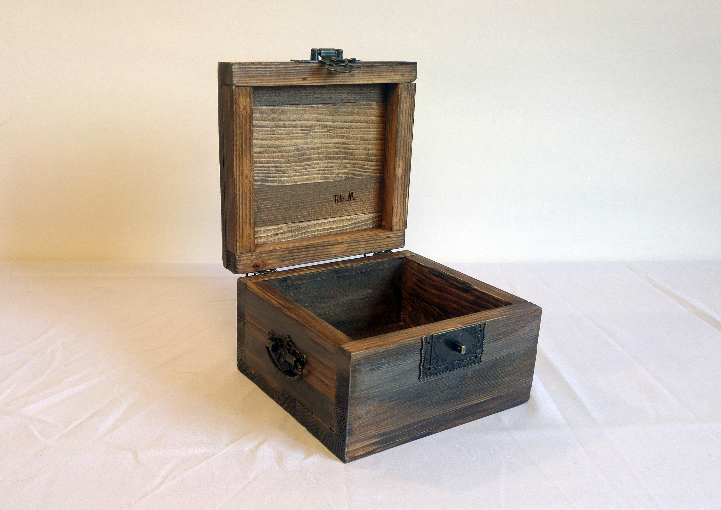 Petit coffret gravé – « BabyBox » – Image 13
